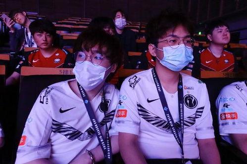 马来西亚ig吃瓜视频,揭秘网红圈幕后故事