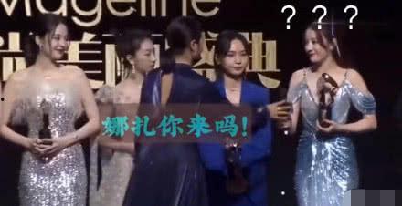 吃瓜群众吐槽神剧视频,吃瓜群众揭秘剧情雷人瞬间