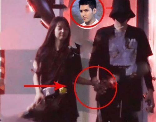 录音吃瓜女大学生视频,女大学生吃瓜事件背后的真相